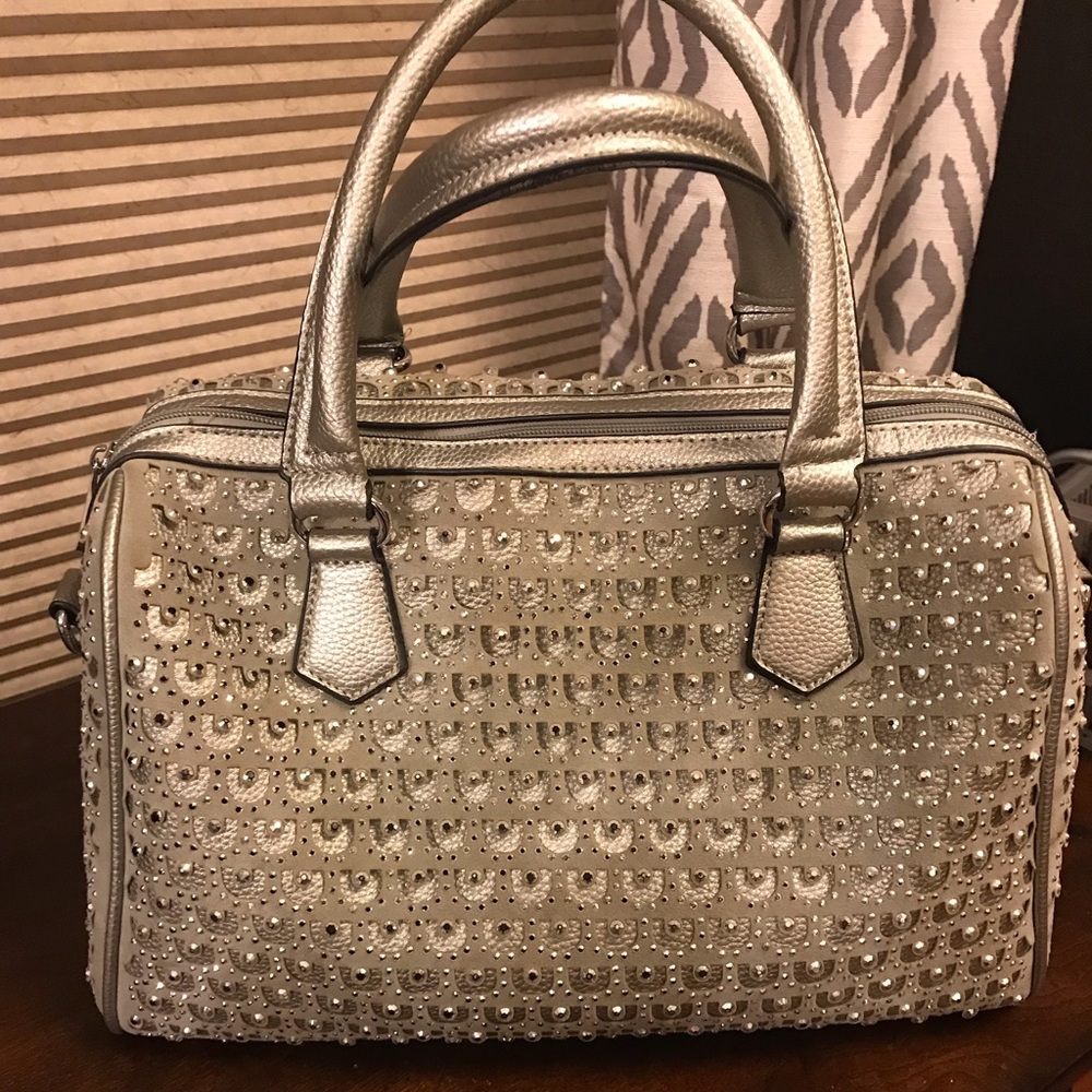 Silver Gray/Grey sparkle handbag (boutique).